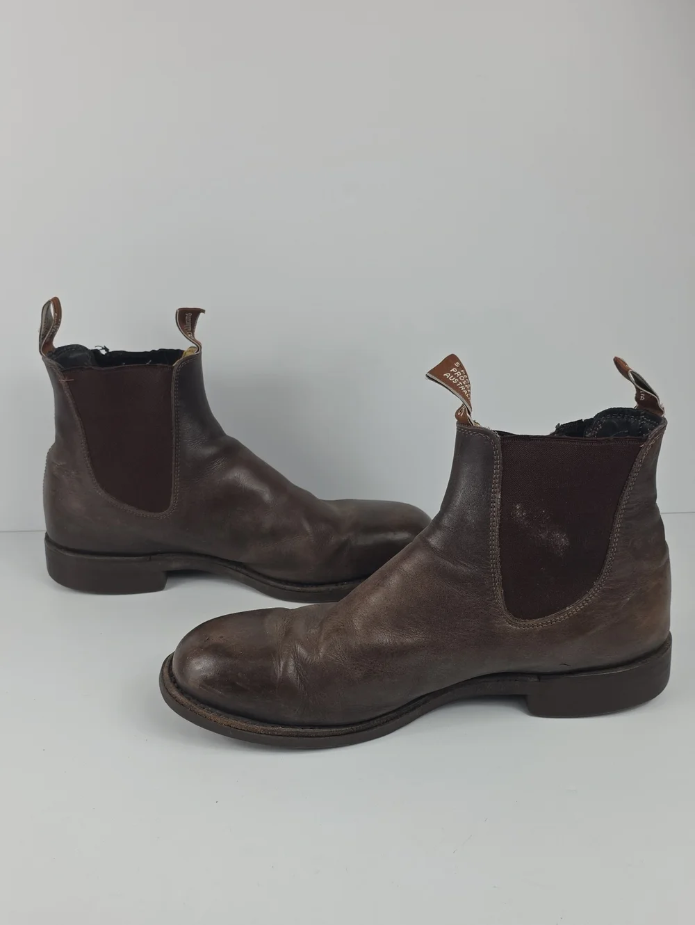R.M. Williams Comfort Brown Leather Craftsman Chelsea Boots Size 12